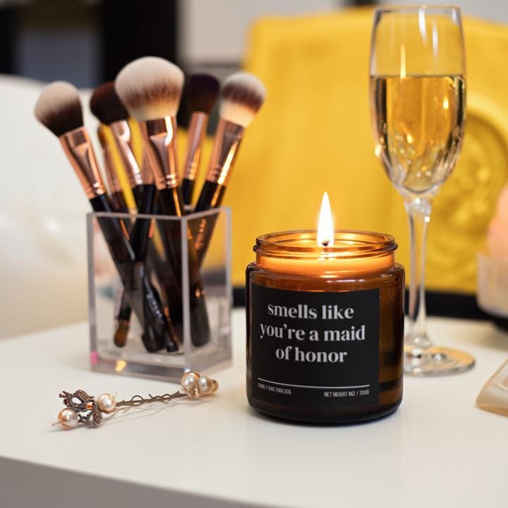 Smells Like You’re the Maid of Honor — Funny Maid of Honor Proposal Candle (Soy Wax, Hand-Poured)